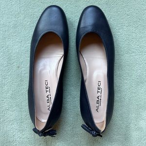 Alba Teci women’s shoes